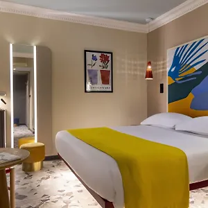 Hotel De La Paix, Parijs
