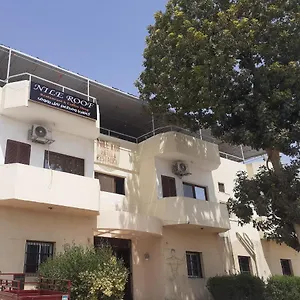 ホテル Nile Roof Hotel& Restaurant ルクソール
