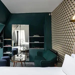Grand Pigalle Experimental **** Paris