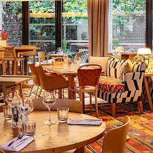 Hotell M, Paris