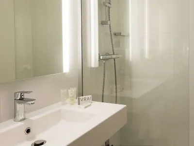 Hotel Paris Vaugirard 3*,
