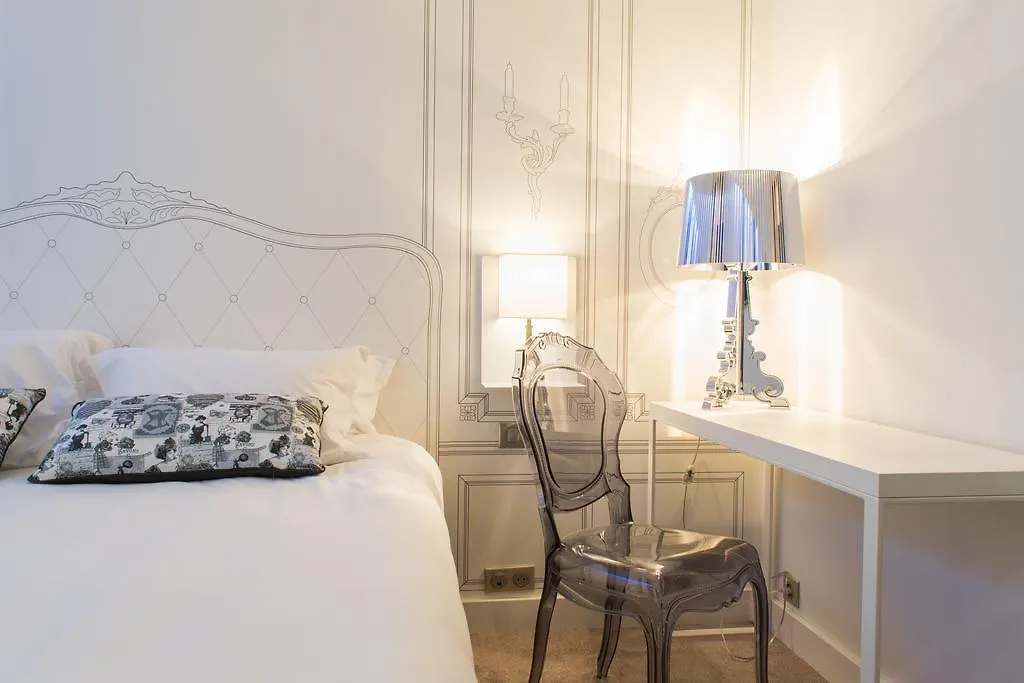 Hotel Paris Vaugirard Francie