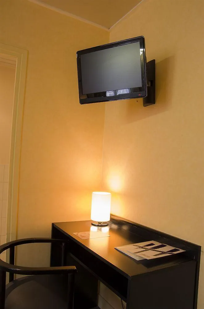 Hotel Paris Vaugirard