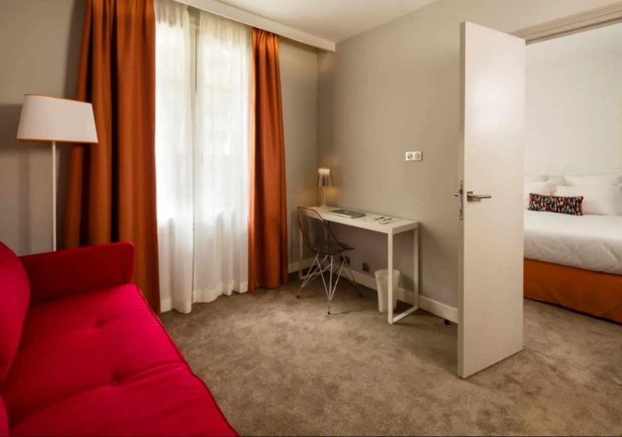 Hotel Paris Vaugirard Francie