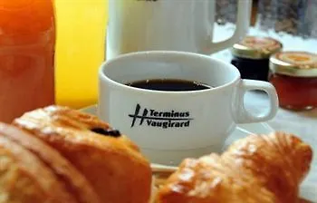 Hotel Paris Vaugirard Francie